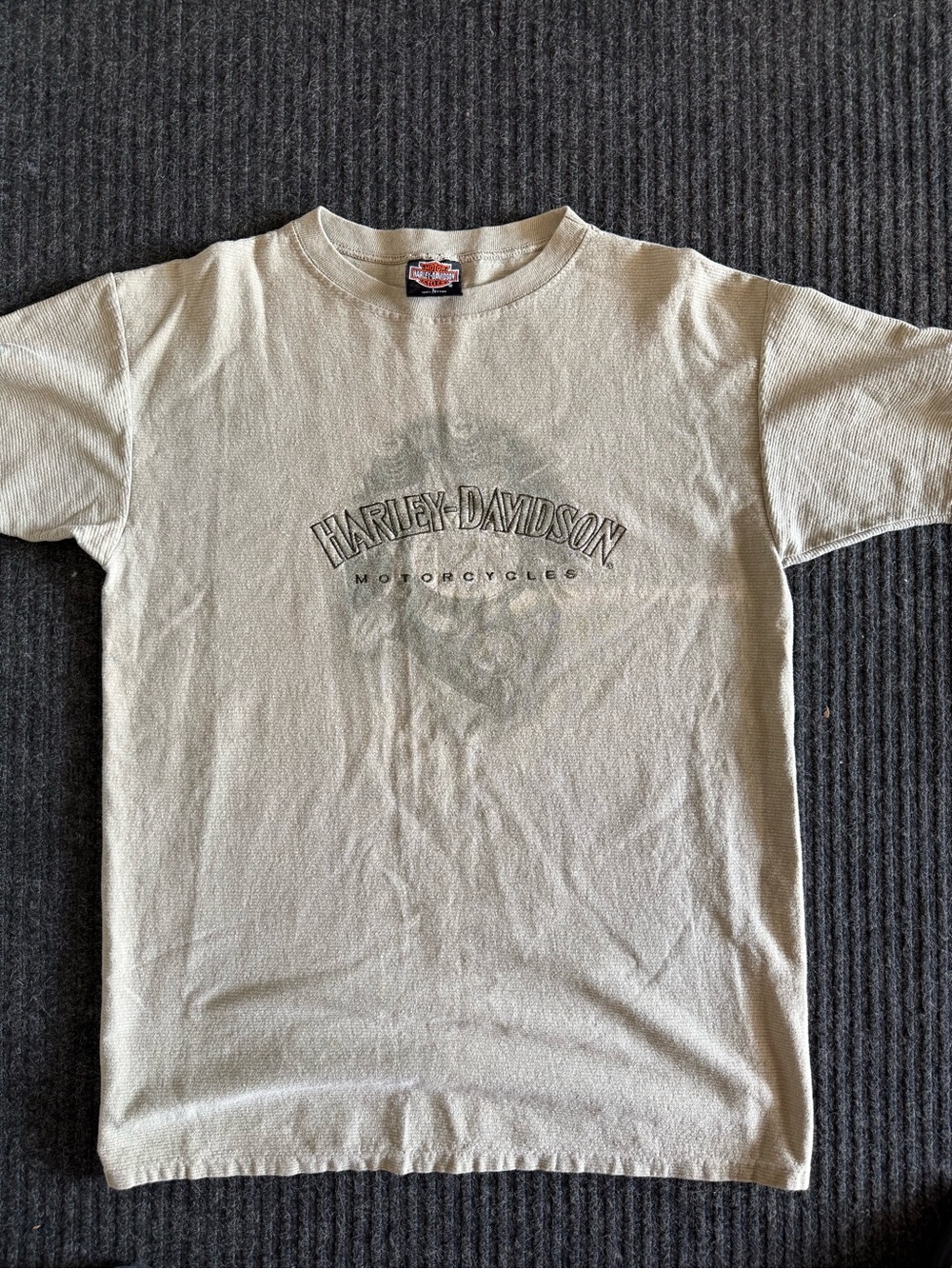 Harley-Davidson Men's Light Graphic Tee - Motorcycle Helmet Logo